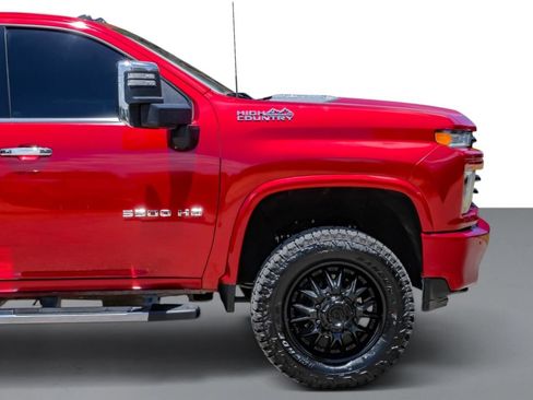 Used 2022 Chevrolet Silverado 3500 High Country w/ Technology Package AWD/4WD image 7