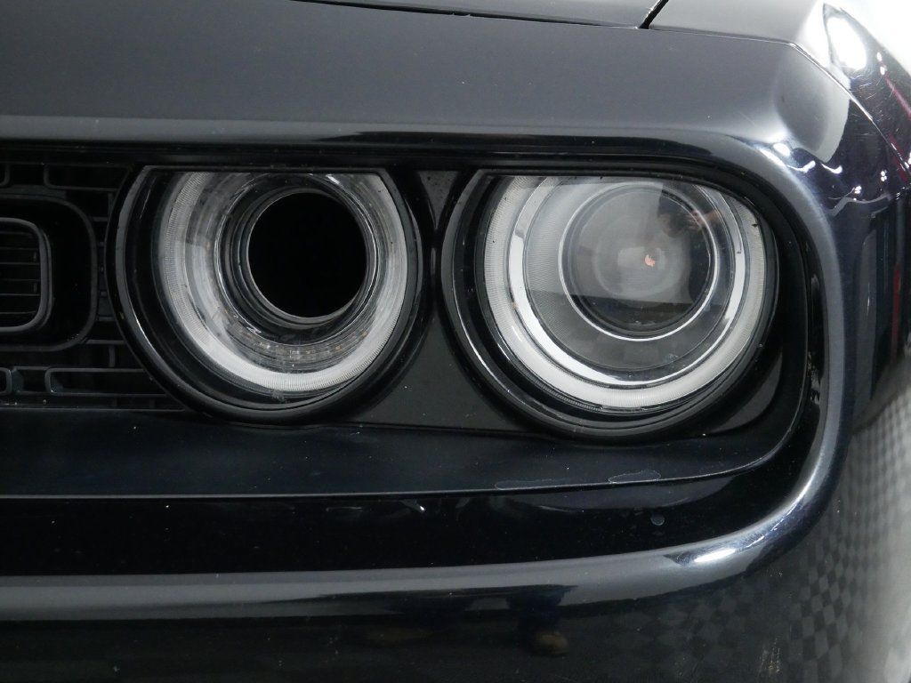Used 2016 Dodge Challenger R/T Plus RWD image 14