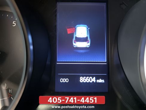 Used 2019 Toyota C-HR Limited FWD image 20