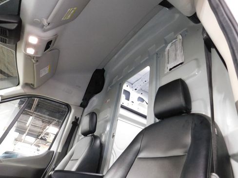 Used 2022 Ford Transit 250 148 High Roof Extended AWD image 57