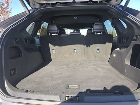 Used 2021 Ford Edge ST-Line image 30