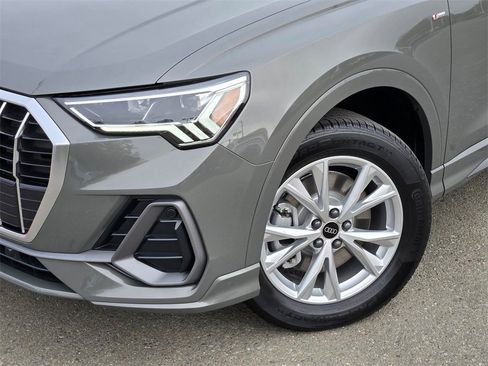 New 2025 Audi Q3 2.0T Premium Plus image 9