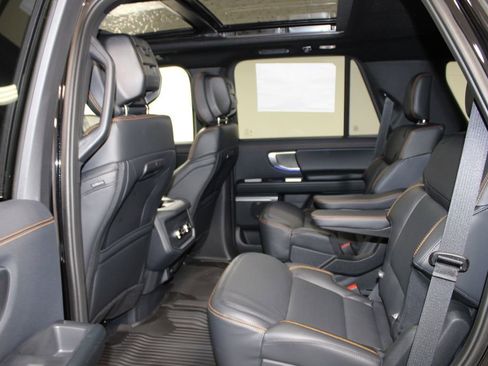 New 2026 Ford Expedition Tremor image 25