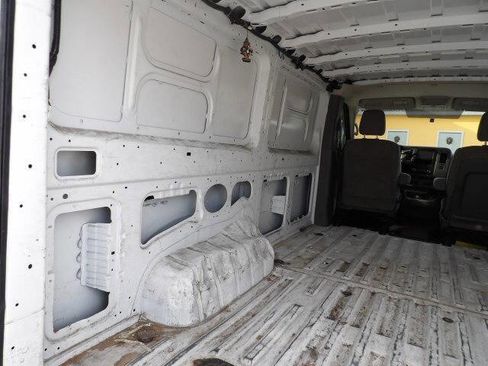 Used 2019 Nissan NV 1500 S image 10