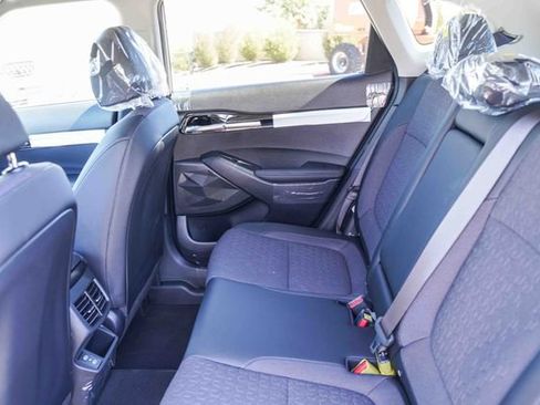 New 2026 Kia Seltos S image 11