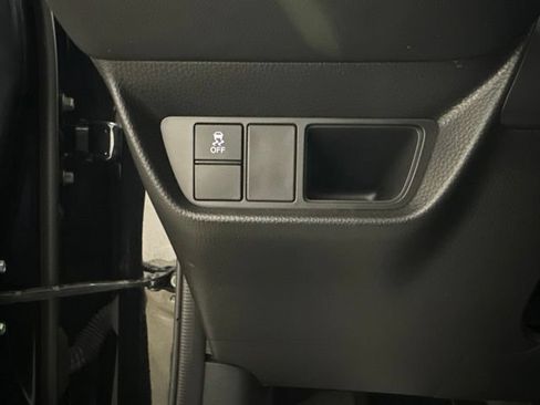 Certified 2024 Honda HR-V Sport image 35