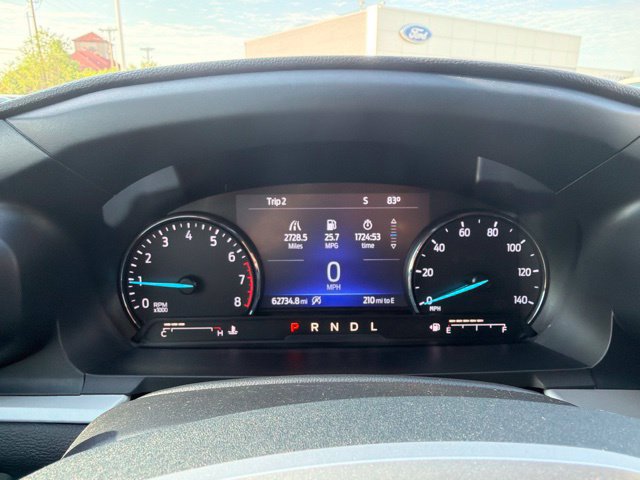 Used 2024 Ford Explorer XLT RWD image 13