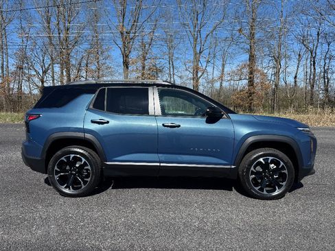 New 2026 Chevrolet Equinox LT w/ Convenience Package II image 11