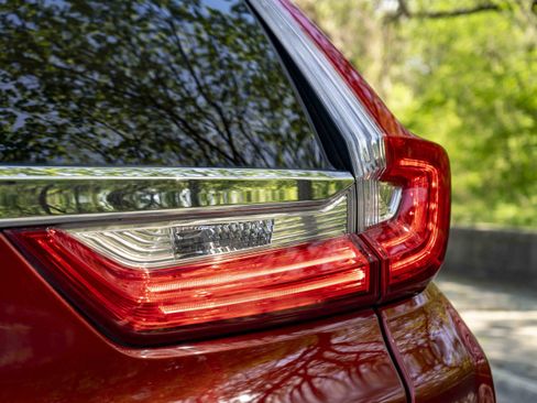 Used 2018 Honda CR-V EX-L image 13