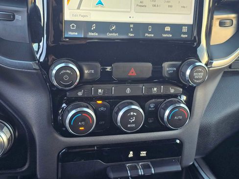 Used 2024 RAM 1500 Laramie image 29