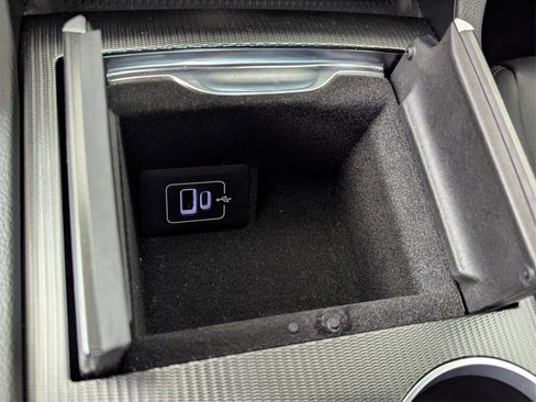 Used 2023 Maserati Grecale GT image 16