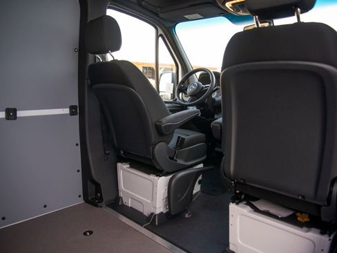 New 2026 Mercedes-Benz Sprinter 2500 image 19