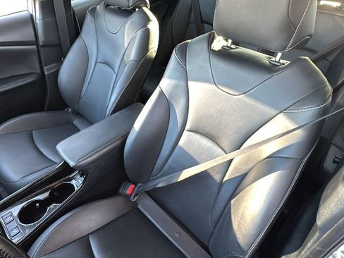 Used 2021 Toyota Prius Prime XLE FWD image 23