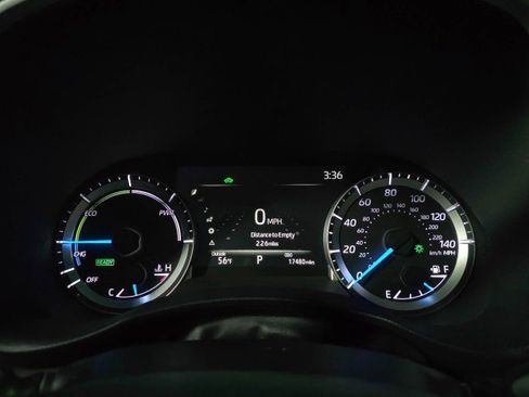 Used 2023 Toyota Highlander XLE image 26