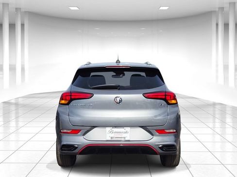 Used 2021 Buick Encore GX Select w/ Sport Touring Package FWD image 4