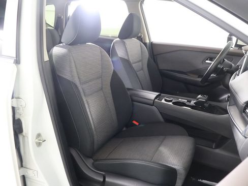 Used 2023 Nissan Rogue SV AWD/4WD image 27