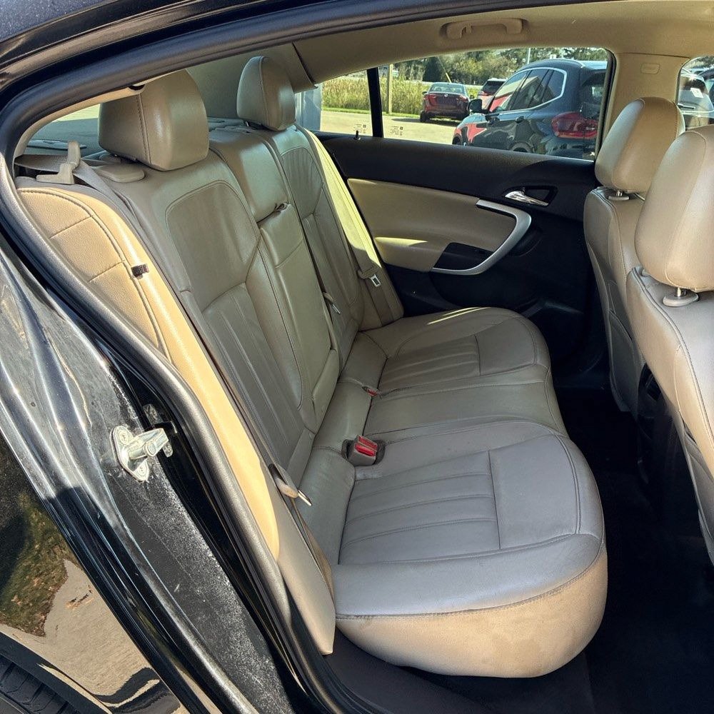 Used 2017 Buick Regal Sport Touring FWD image 14