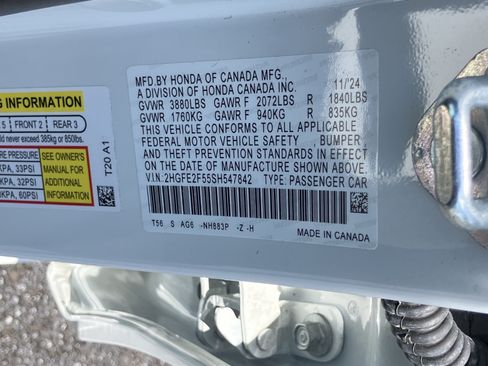 Used 2025 Honda Civic Sport image 30