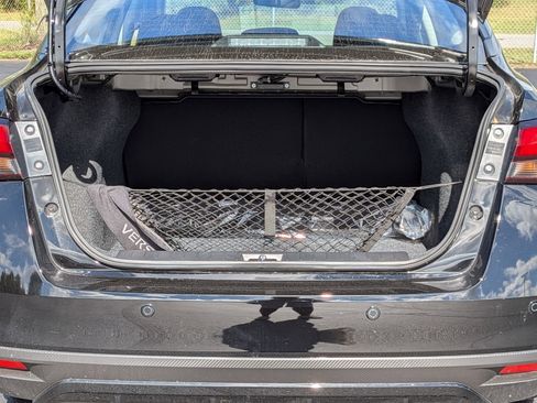 New 2025 Nissan Versa SV w/ Trunk Package image 27