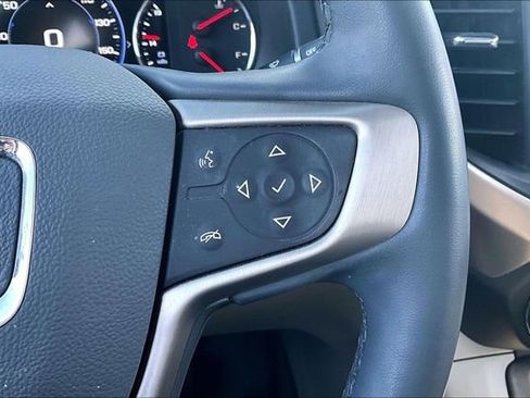 Used 2023 GMC Acadia Denali w/ Denali Ultimate Package image 19