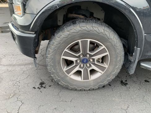Used 2017 Ford F150 XLT w/ Equipment Group 301A Mid AWD/4WD image 23