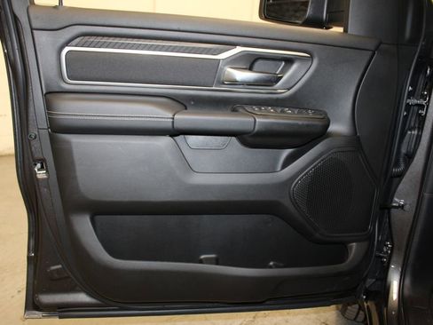 New 2026 RAM 1500 4x4 Crew Cab image 27