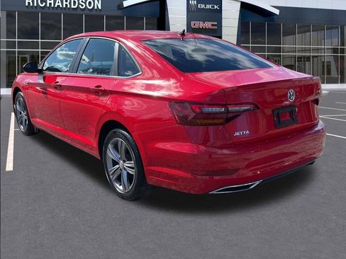 Used 2019 Volkswagen Jetta R-Line w/ R-Line Cold Weather Package image 3