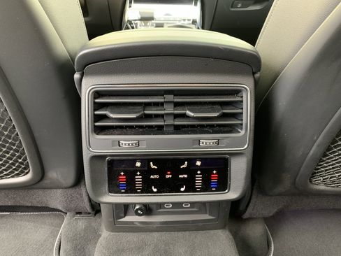 Certified 2025 Audi Q7 Premium Plus w/ Premium Plus Package image 16