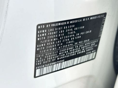 Used 2022 Volkswagen Tiguan SE FWD image 29