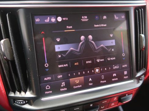 Used 2022 Maserati Levante Modena AWD/4WD image 33