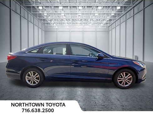 Used 2017 Hyundai Sonata SE FWD image 21
