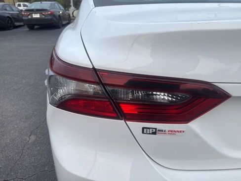 Used 2024 Toyota Camry LE image 10