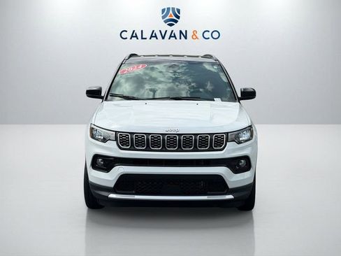 Used 2024 Jeep Compass Limited AWD/4WD image 2