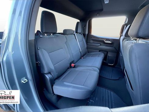 Used 2025 Chevrolet Silverado 1500 LT image 27