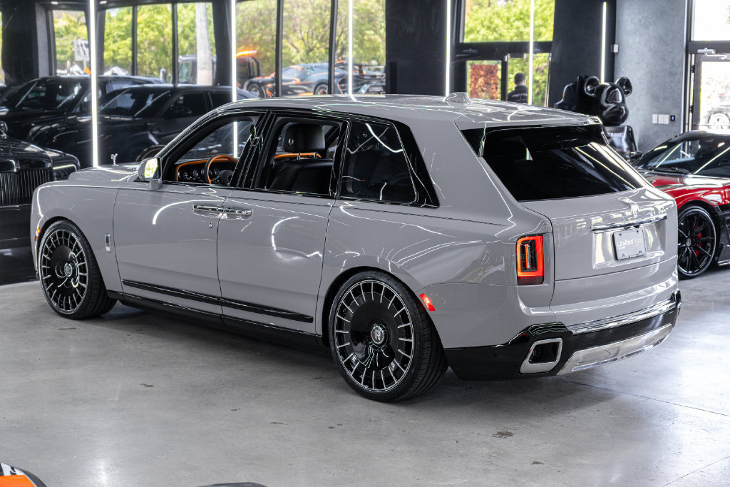 Used 2027 Rolls-Royce Cullinan AWD/4WD image 10