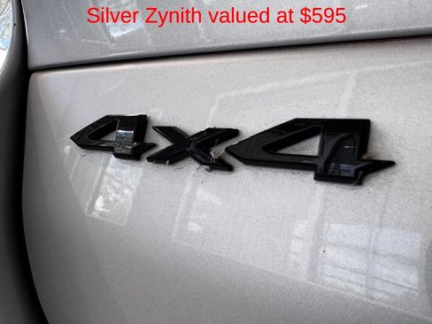 Used 2024 Jeep Grand Cherokee L Laredo AWD/4WD image 8