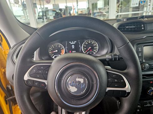 Used 2018 Jeep Renegade Sport w/ Power & Air Group AWD/4WD image 8
