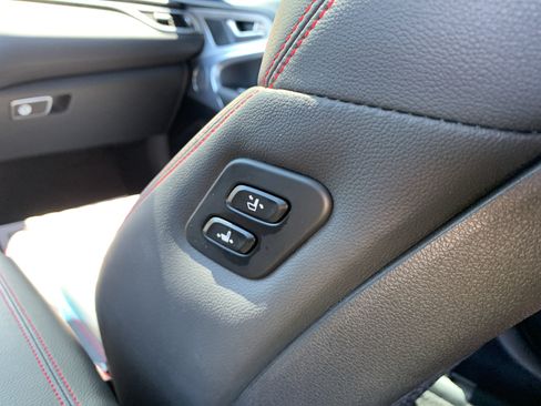 Used 2023 Genesis G70 2.0T w/ Sport Prestige Package RWD image 34