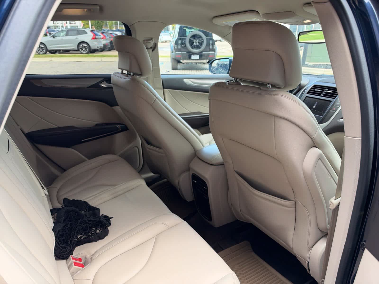 Used 2017 Lincoln MKC Premiere AWD/4WD image 12