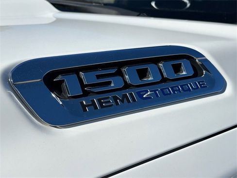 Used 2023 RAM 1500 Limited image 11