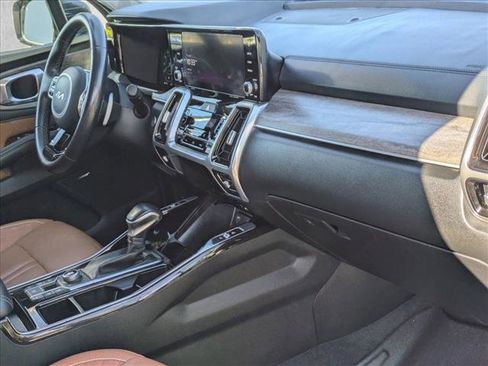 Used 2022 Kia Sorento SX Prestige w/ Rust Color Package image 21
