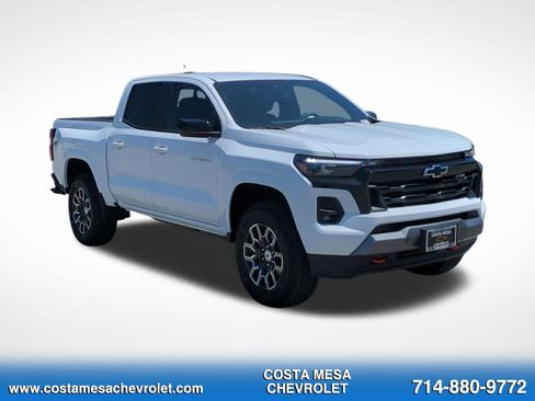 Used 2026 Chevrolet Colorado Z71 w/ Z71 Convenience Package 2 AWD/4WD image 3