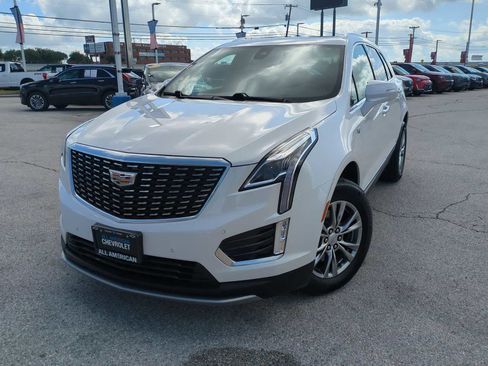 Used 2022 Cadillac XT5 Premium Luxury FWD image 1