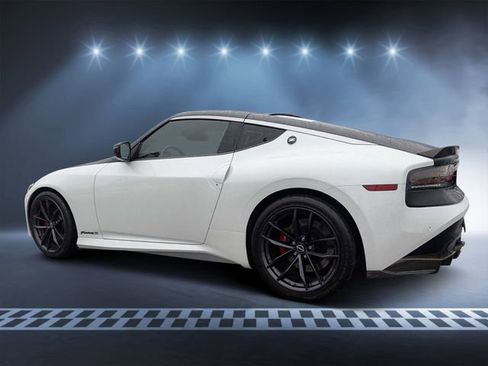 Used 2023 Nissan Z w/ Floor Mat Package (L93) RWD image 5