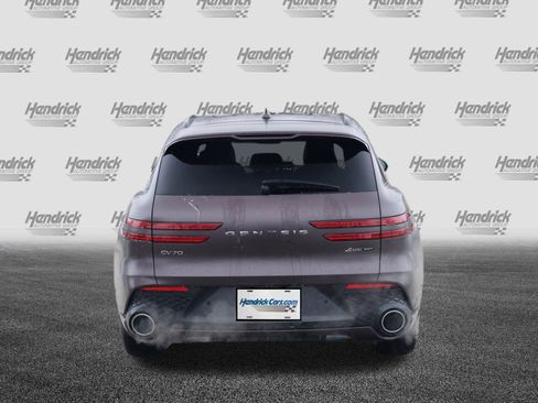 Used 2023 Genesis GV70 3.5T Sport w/ Sport Advanced Package image 8