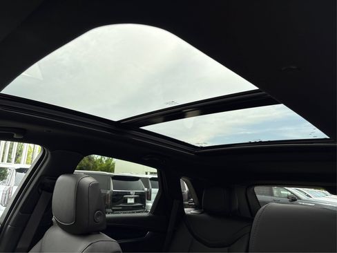 New 2026 Cadillac XT5 Premium Luxury FWD image 31