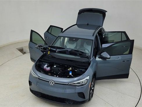 Used 2025 Volkswagen ID.4 Pro image 89