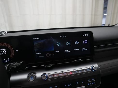 Used 2024 Hyundai Kona SEL AWD/4WD image 6