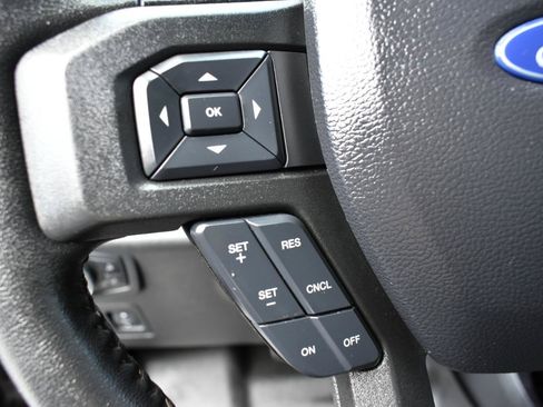 Used 2020 Ford F150 XLT w/ Equipment Group 302A Luxury RWD image 14