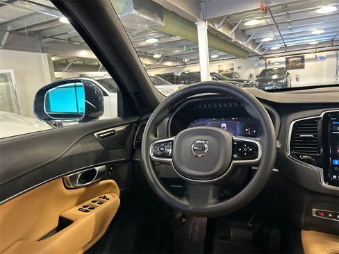 Certified 2024 Volvo XC90 B6 Ultimate w/ Protection Package image 24